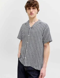 Relaxed Fit Revere Collar Short Sleeve Shirt