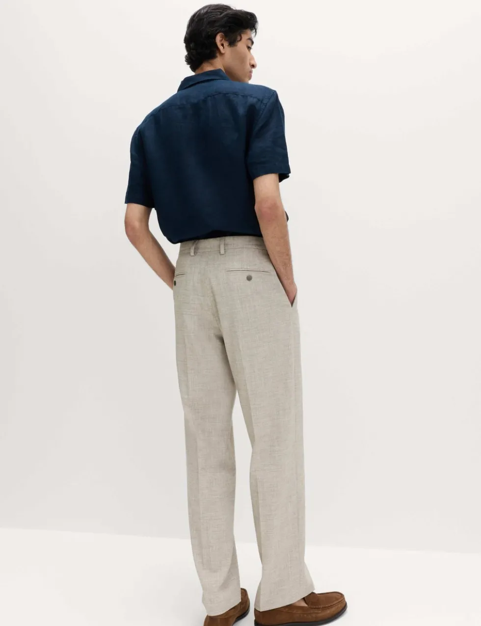 Relaxed Fit Textured Pleat Front Trousers