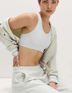 Reversible Seamless Medium Support Sports Bra