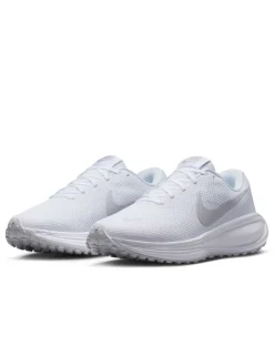 Revolution 8 Running Trainers