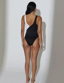 Ribbed Scallop Monochrome Tummy Control Padded Swimsuit