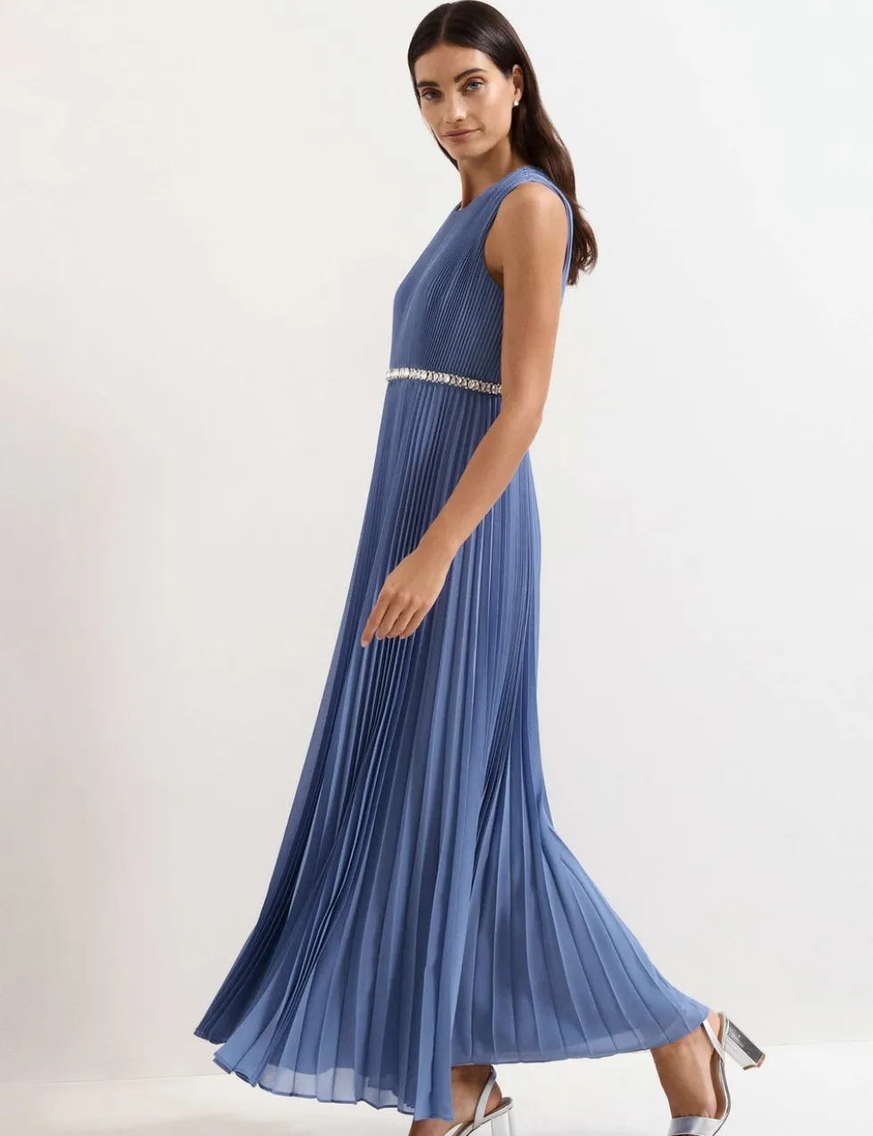 Round Neck Pleated Maxi Skater Dress