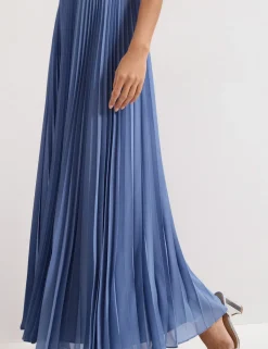Round Neck Pleated Maxi Skater Dress