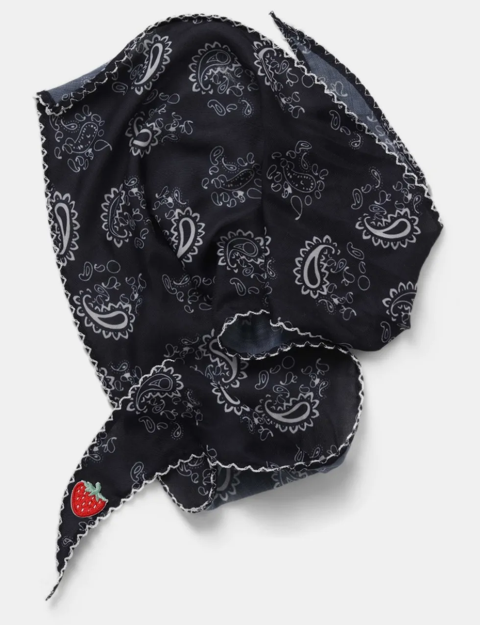 Scallop edge Paisley Scarf
