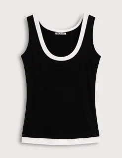 Scoop Neck Fitted Vest