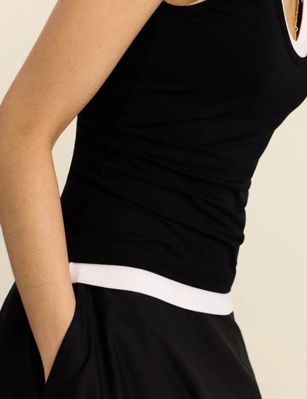 Scoop Neck Fitted Vest
