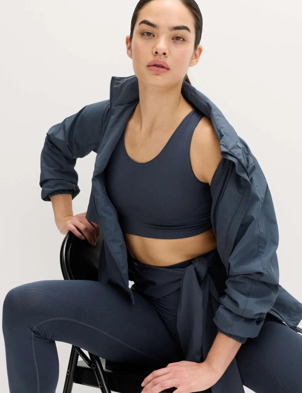 Scoop Neck Seamless Fitted Crop Top