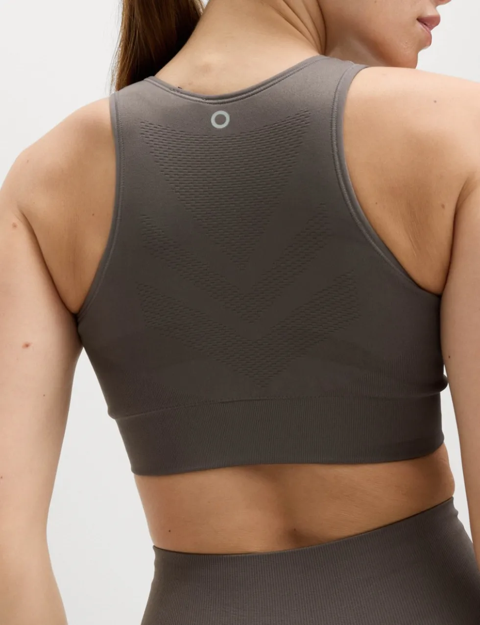 Scoop Neck Seamless Fitted Crop Top