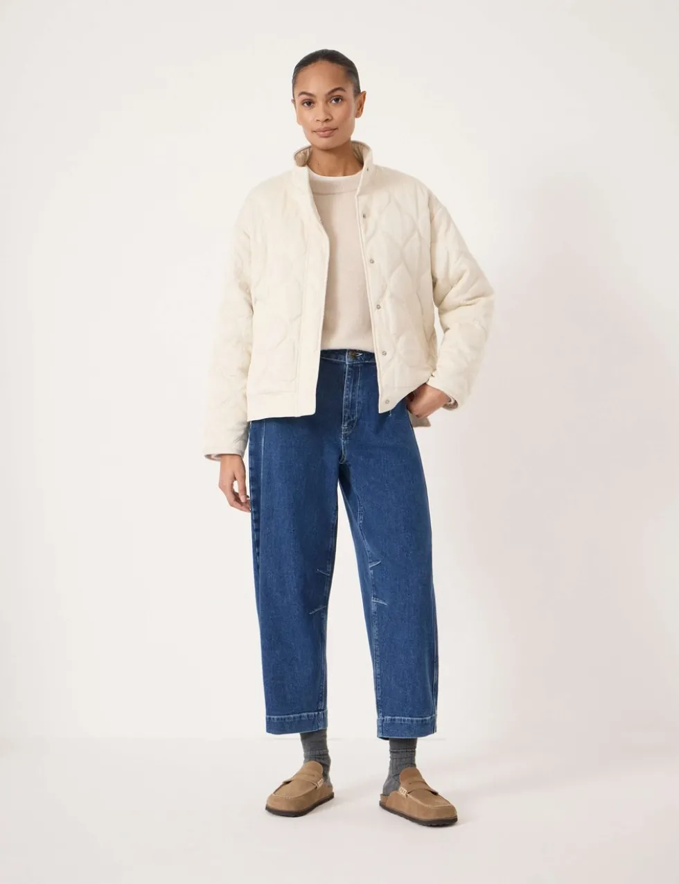 Seam Detail Barrel Leg Jeans