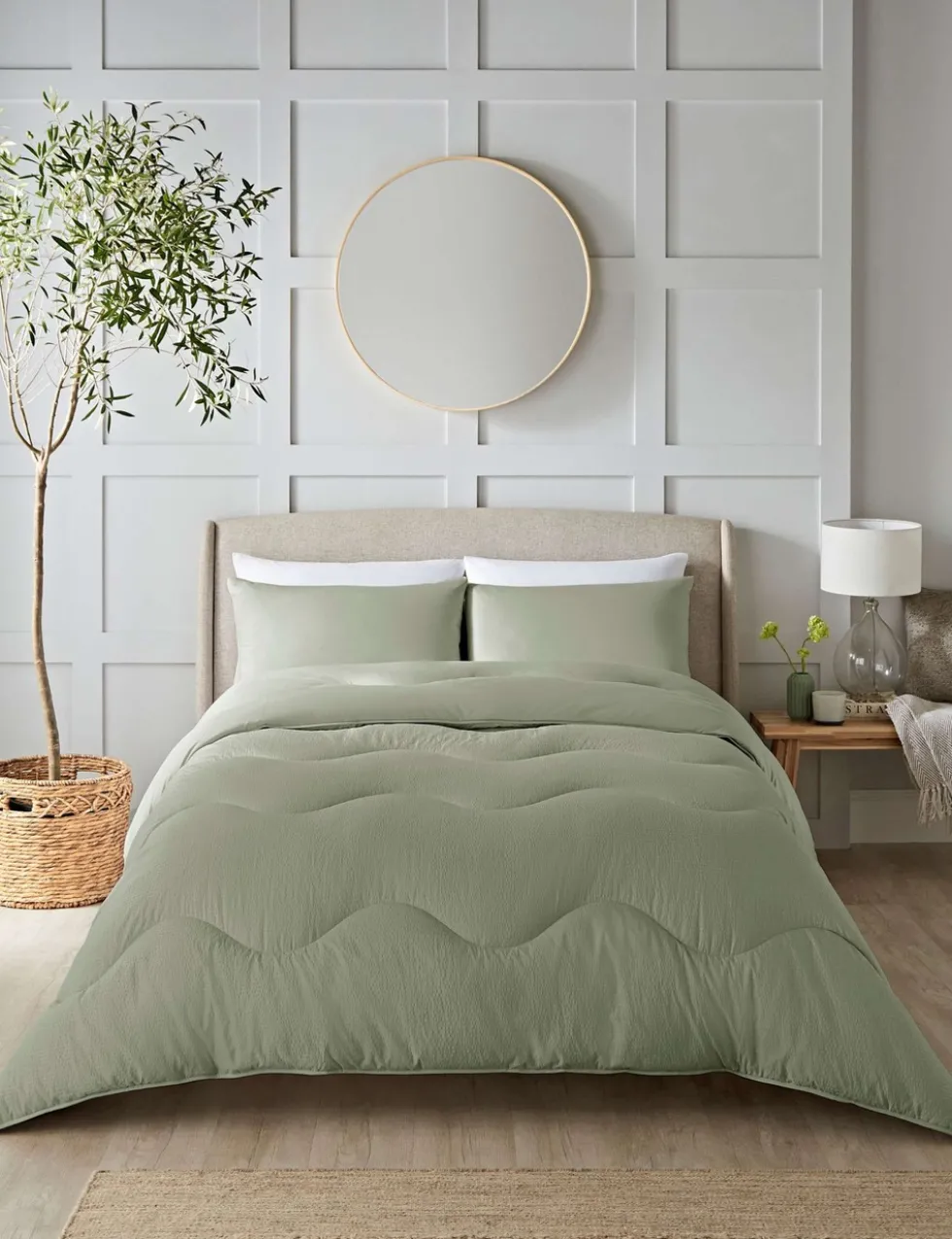 Seersucker 4.5 Tog Coverless Duvet Set