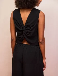 Shell Top with Linen