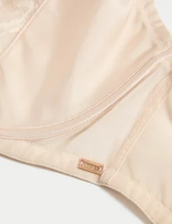 Silk & Lace Wired Minimiser Bra