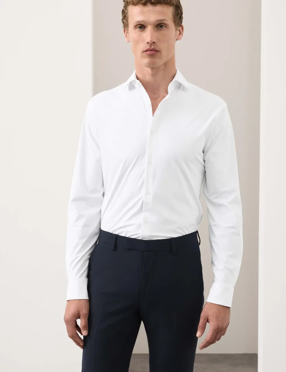 Silm Fit Stretch Performance Shirt