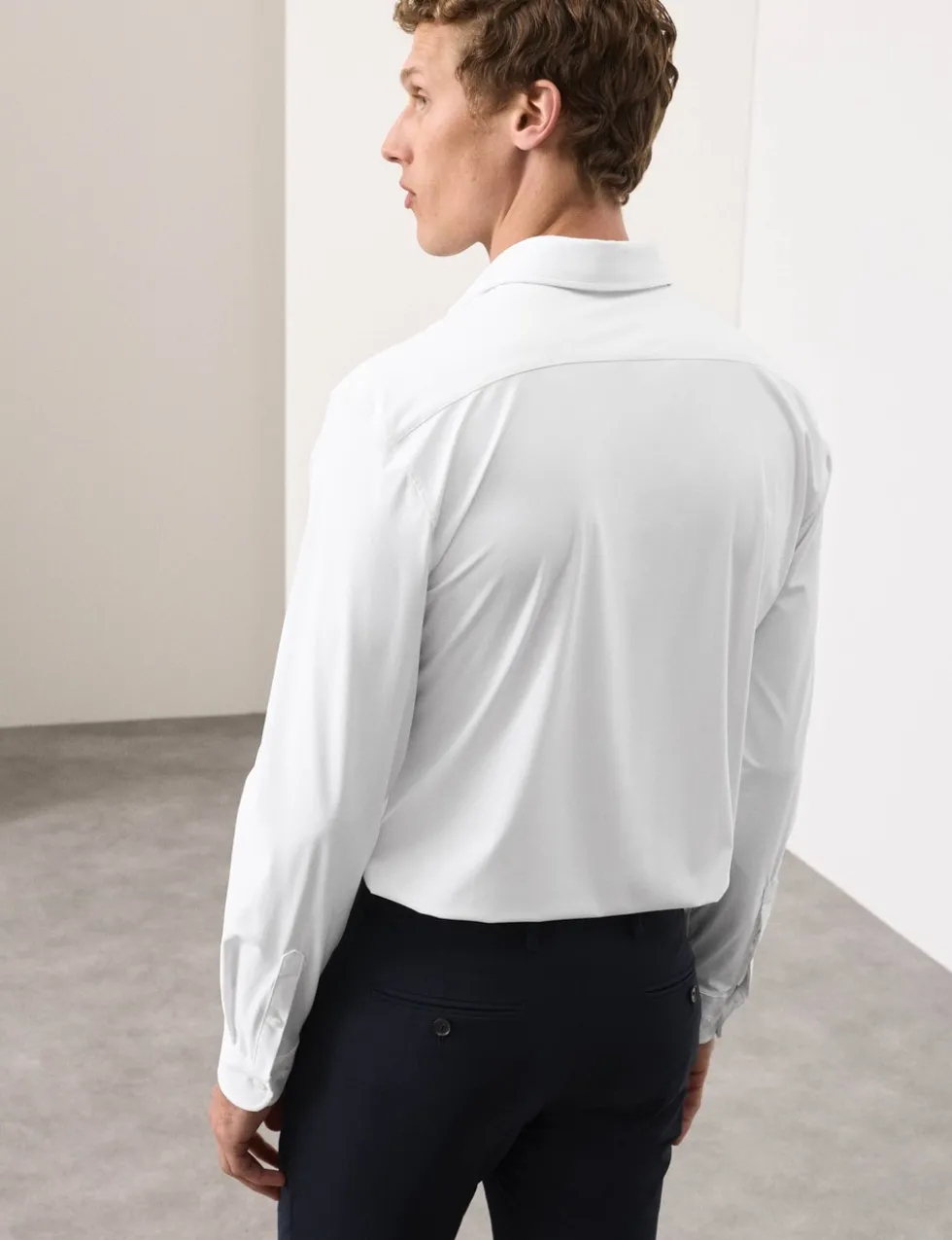 Silm Fit Stretch Performance Shirt