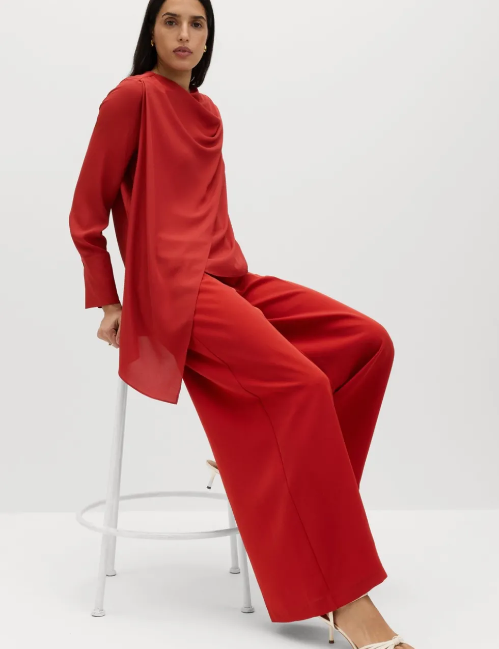 Single Pleat Wide Leg Trousers