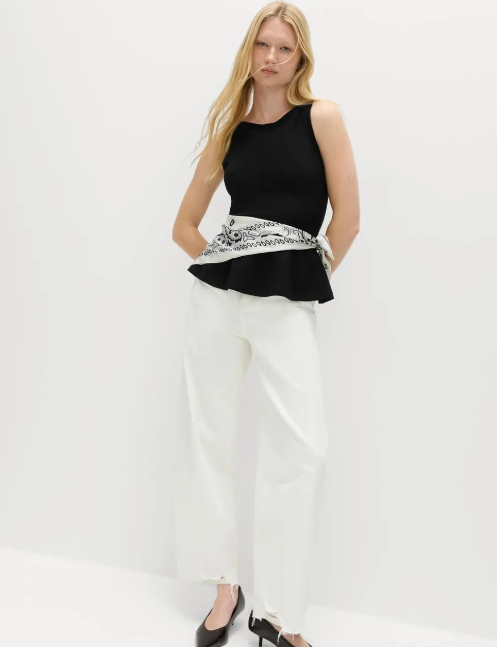 Slash Neck Sleeveless Peplum Top