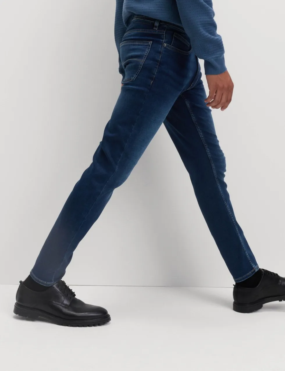 Slim Fit Comfort Stretch Jeans