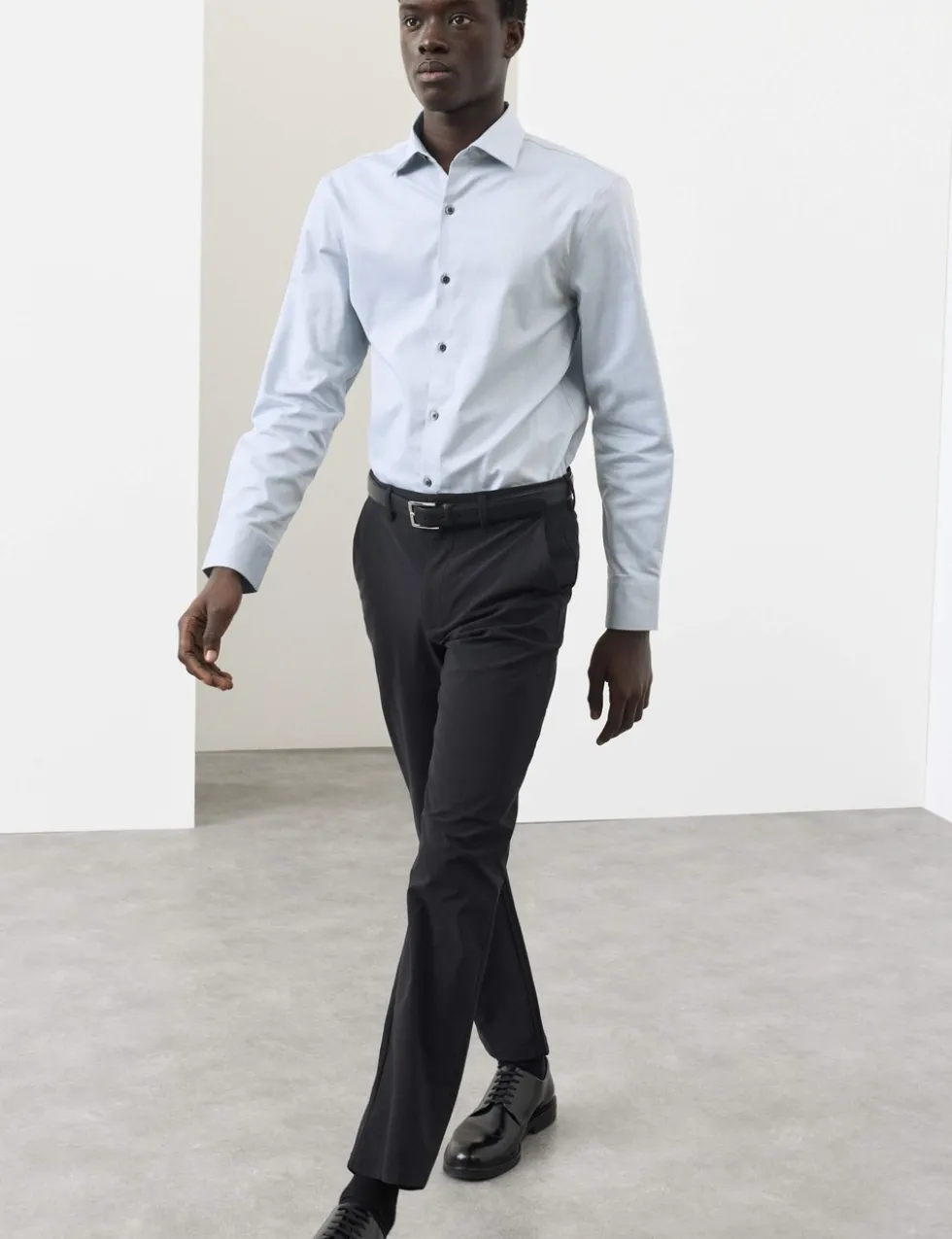 Slim Fit Cotton Performance Shirt