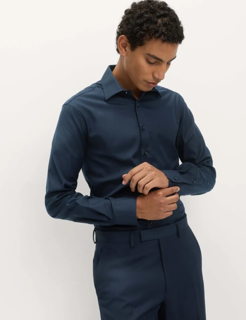 Slim Fit Luxury Cotton Twill Shirt