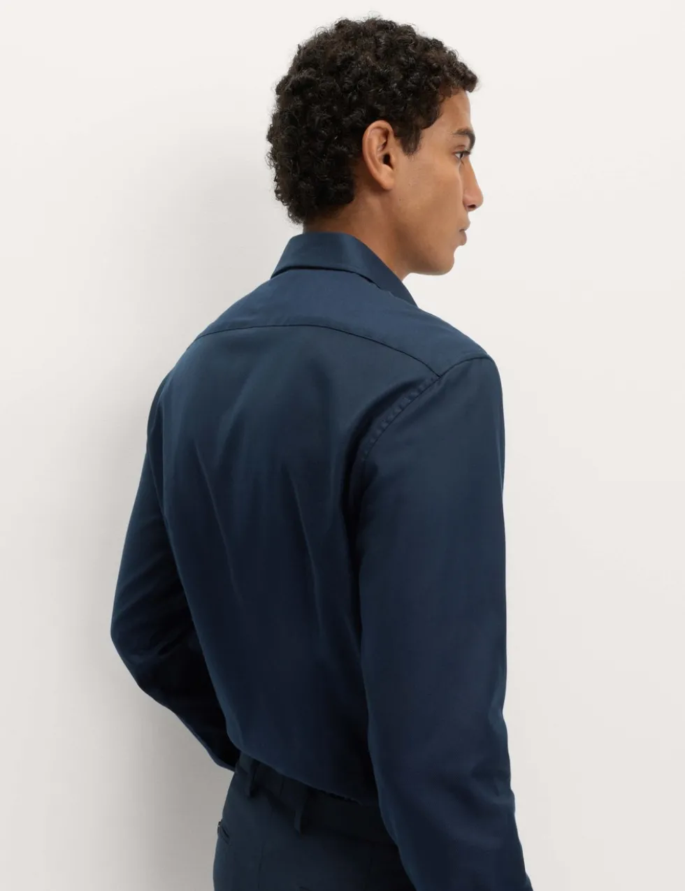 Slim Fit Luxury Cotton Twill Shirt