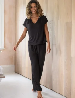 Sofa Loves Lace Hidden Support Pyjama Top