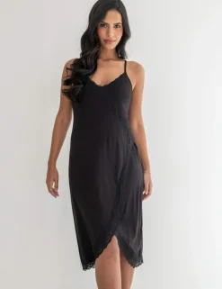 Sofa Loves Lace Hidden Support Chemise