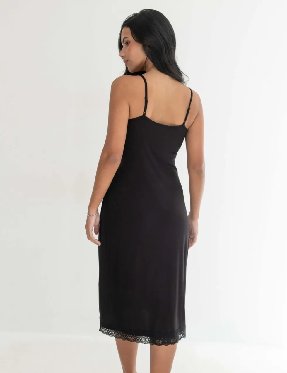 Sofa Loves Lace Hidden Support Chemise