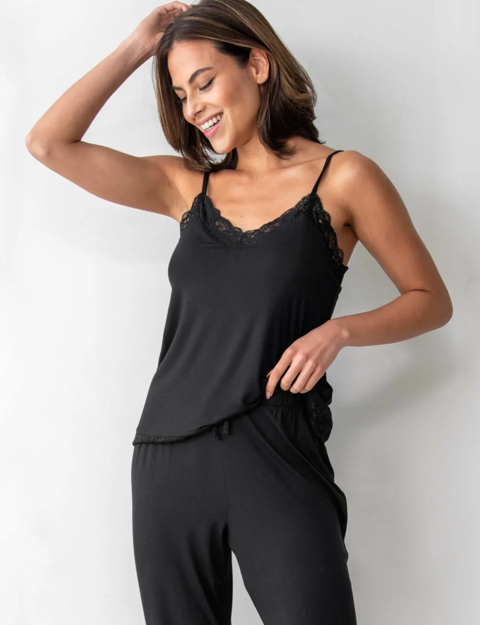 Sofa Loves Lace Hidden Support Camisole