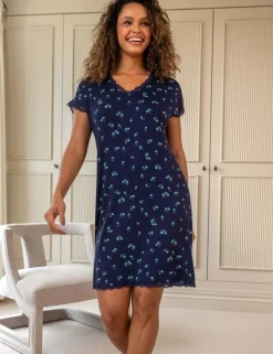 Sofa Loves Lace T-Shirt Hidden Support Chemise