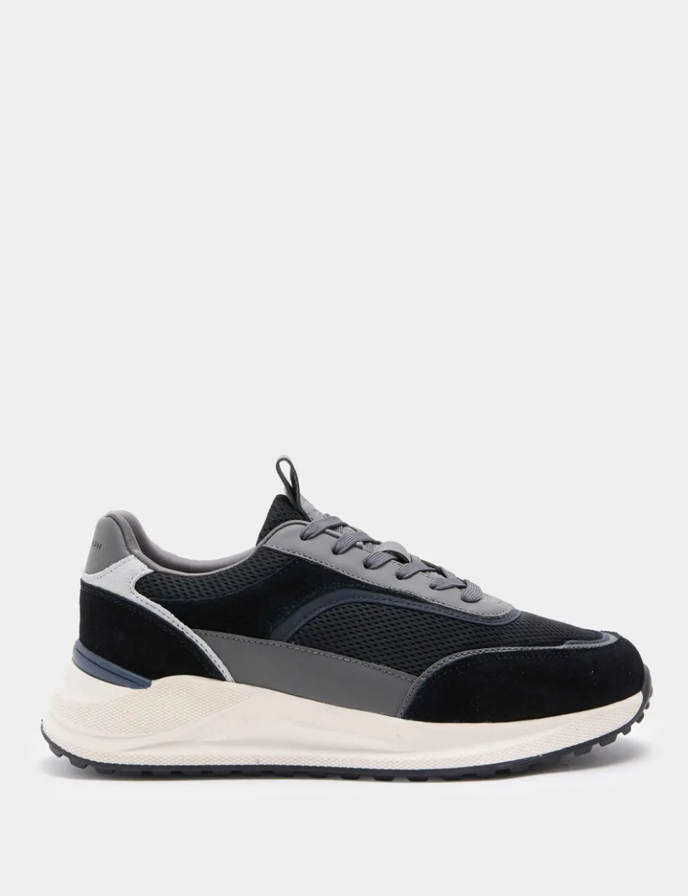 Sports Mesh Trainers