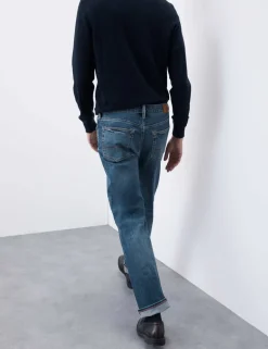Straight Fit Japanese Selvedge Jeans