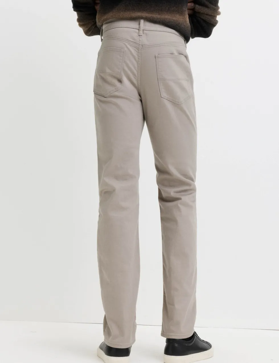 Straight Fit Stretch Jeans