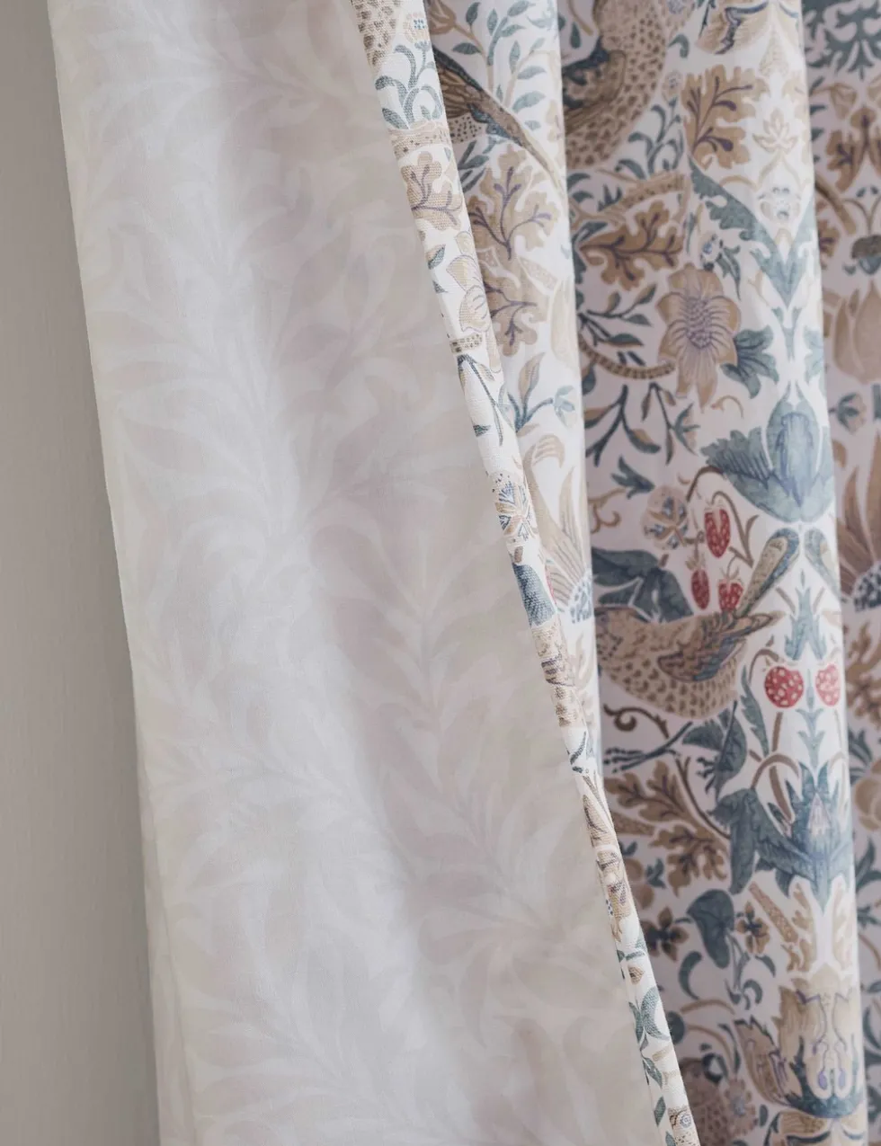 Strawberry Thief Pencil Pleat Curtains