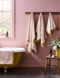 Strawberry Thief Pure Cotton Towel