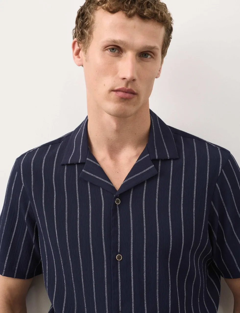 Striped Crinkle Seersucker Short Sleeve Shirt
