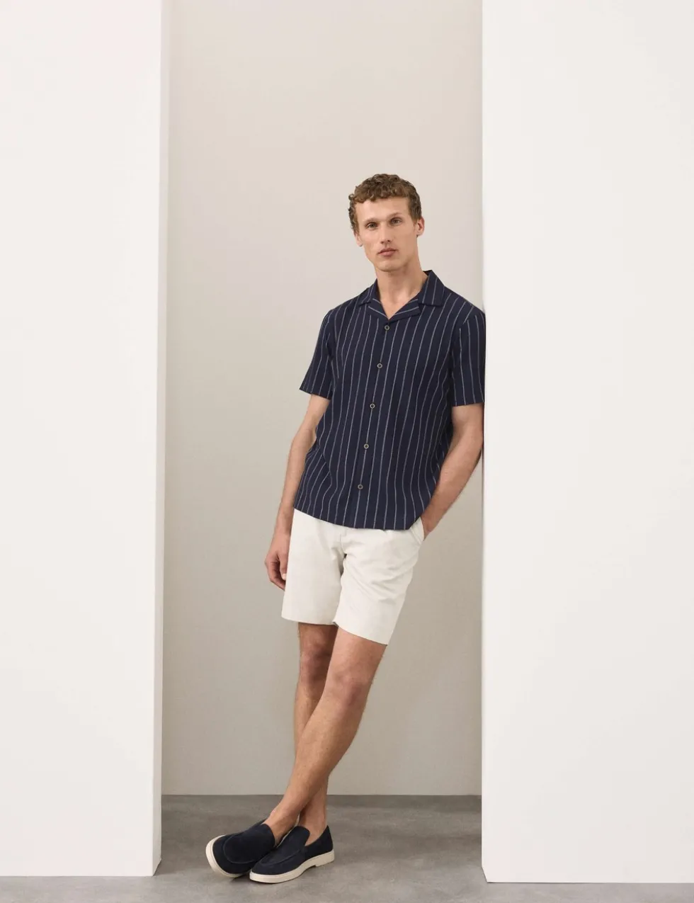 Striped Crinkle Seersucker Short Sleeve Shirt