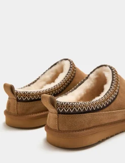 Suede Collared Embroidered Mule Slippers