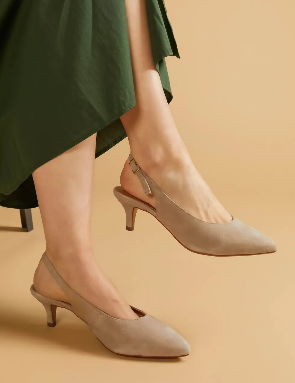 Suede Kitten Heel Pointed Slingback Shoes