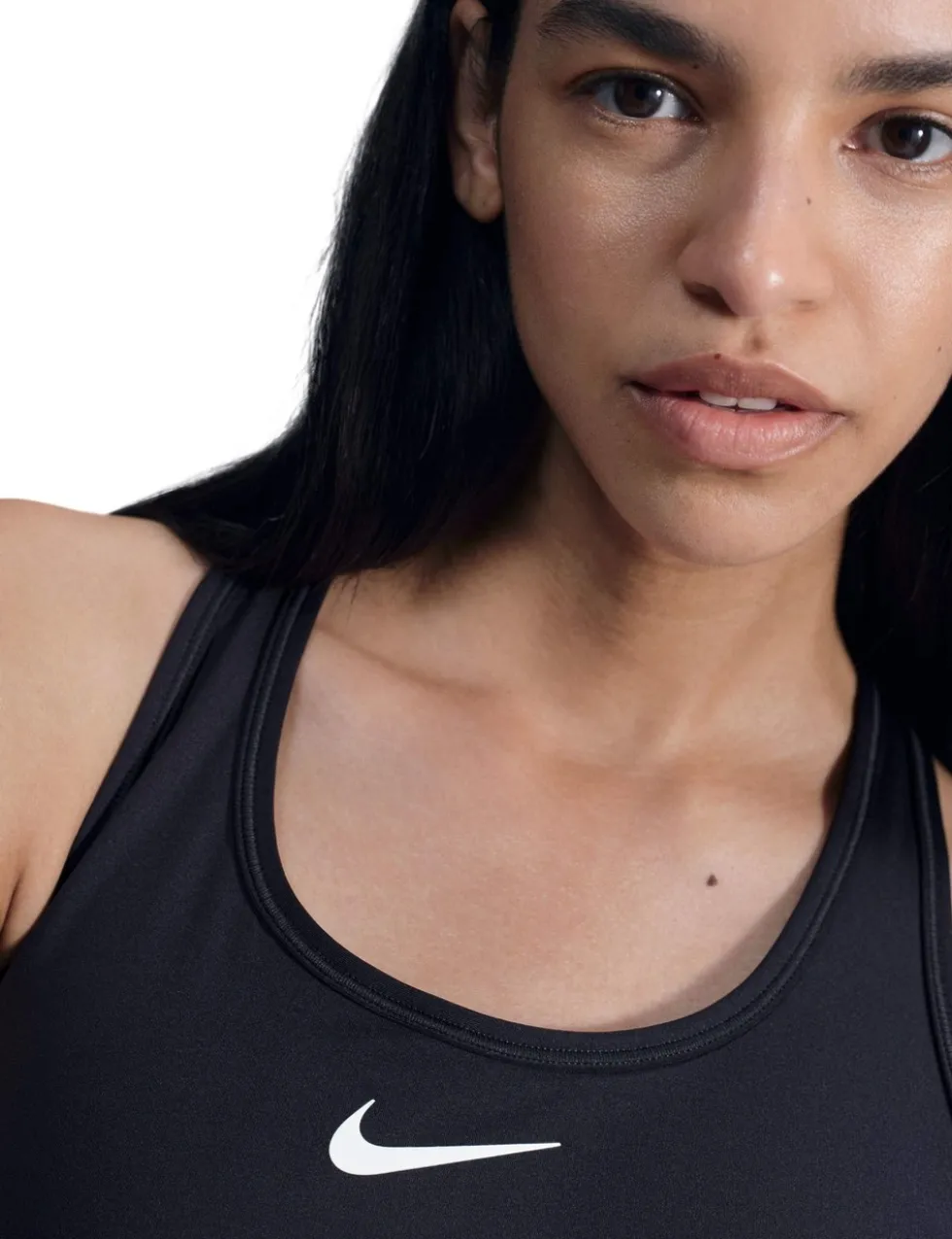 Swoosh Medium Support Sports Bra