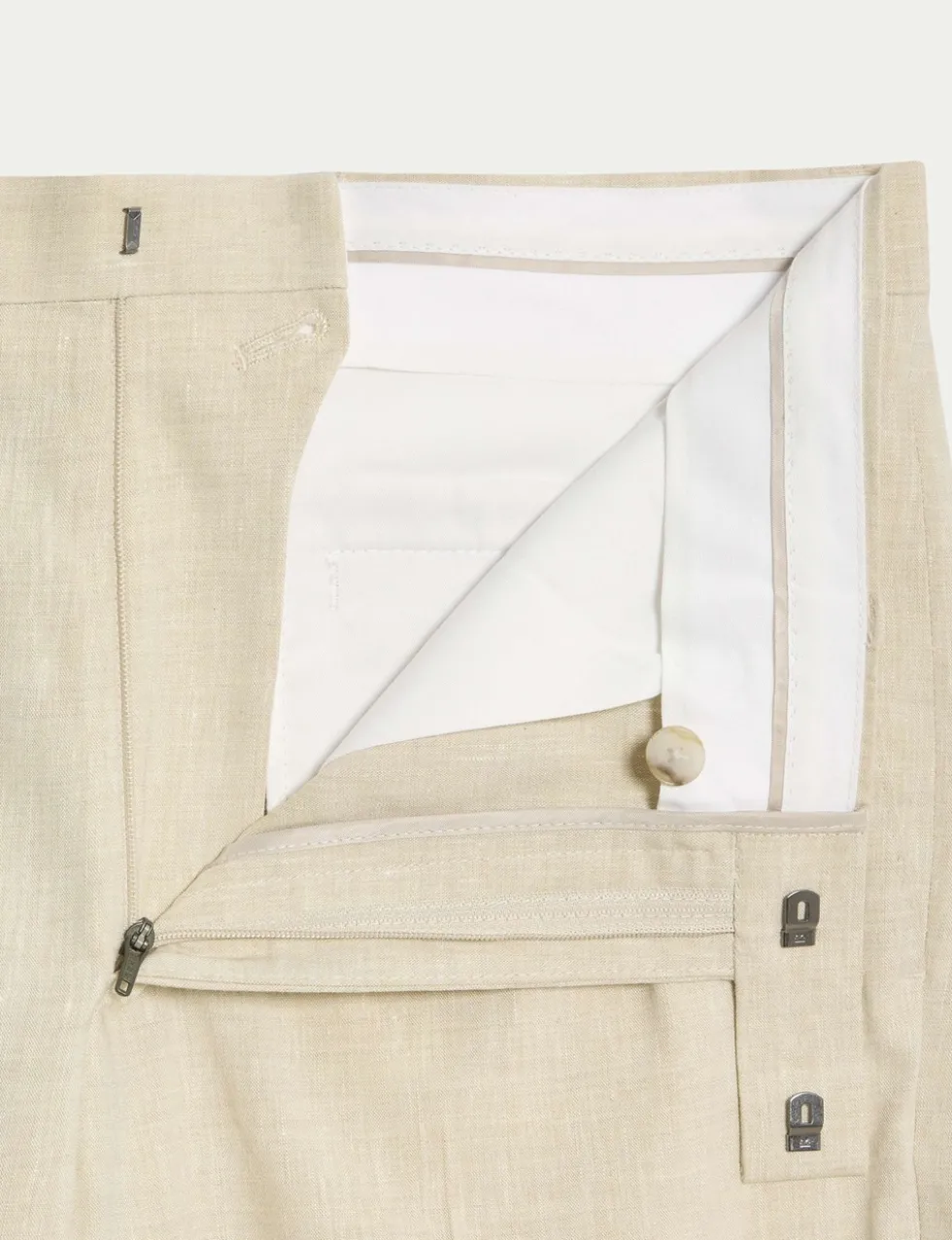 Tailored Fit Italian Performance Linen Blend Suit Shorts