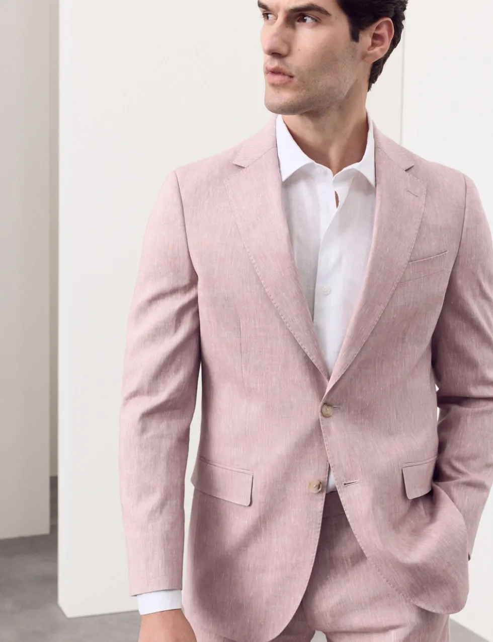 Tailored Fit Italian Performance Linen Blend Suit Jacket
