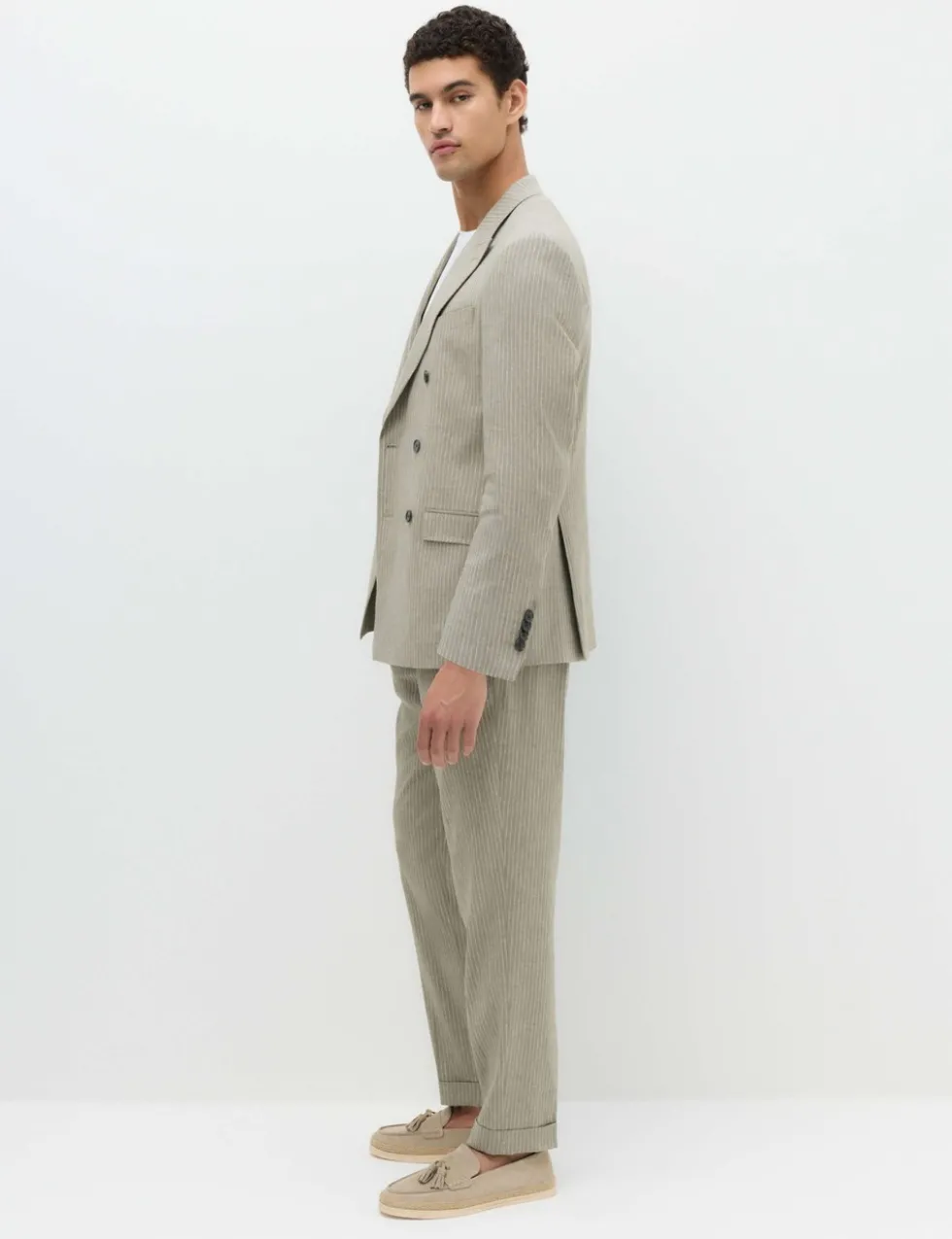Tailored Fit Italian Performance Linen Blend Pinstripe Suit Jacket