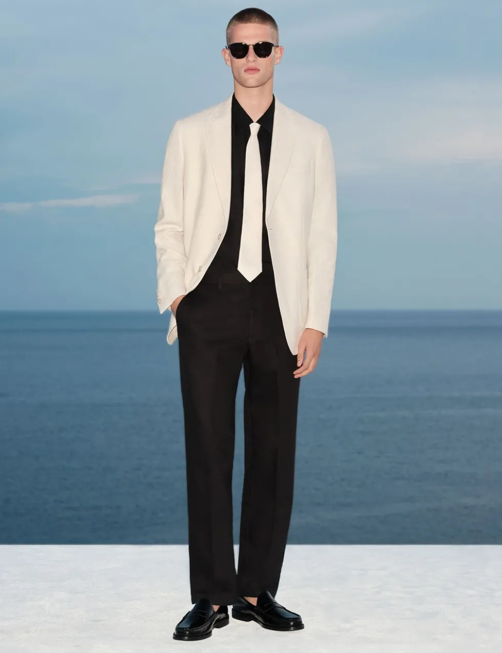 Tailored Fit Linen Cotton Blend Herringbone Blazer