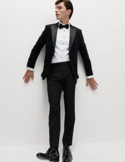 Tailored Fit Velvet Blazer