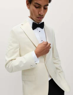 Tailored Fit Velvet Blazer