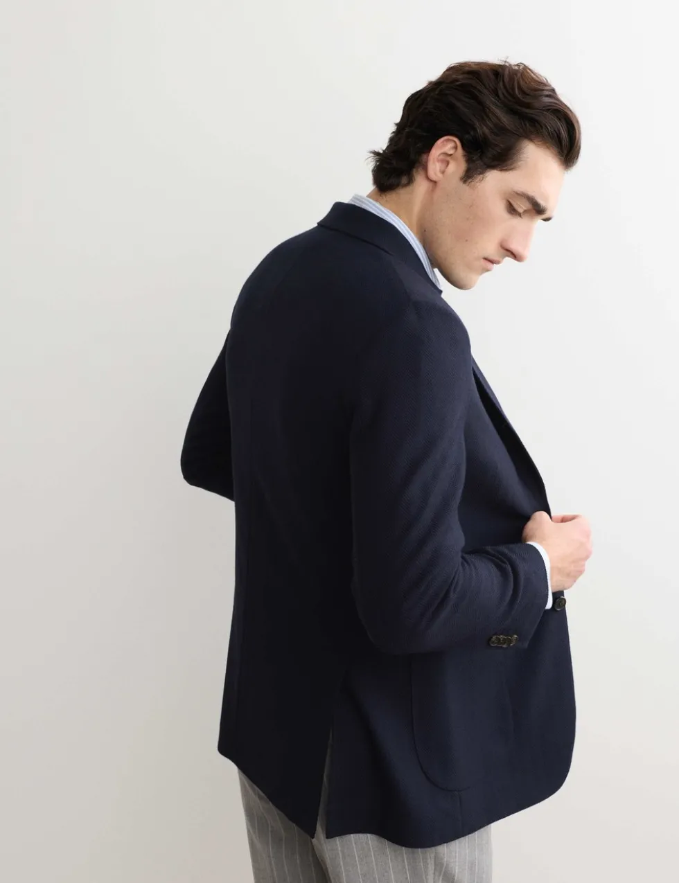Tailored Fit Wool Herringbone Blazer