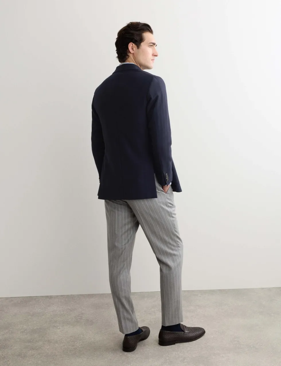 Tailored Fit Wool Herringbone Blazer