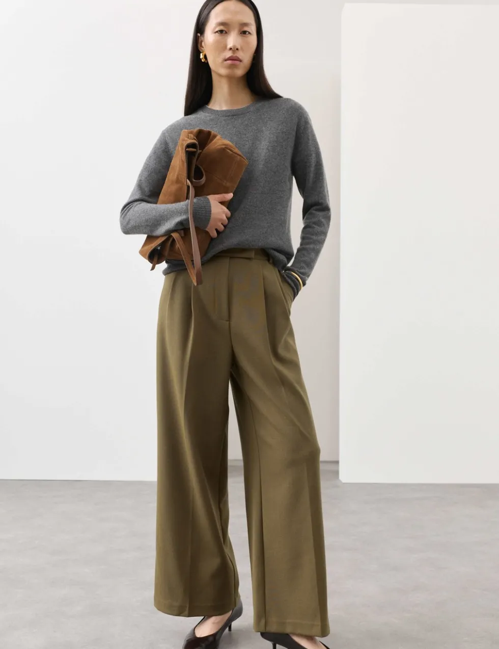 Tailored Wide Leg Trousers with Wool