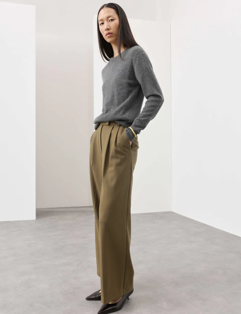Tailored Wide Leg Trousers with Wool