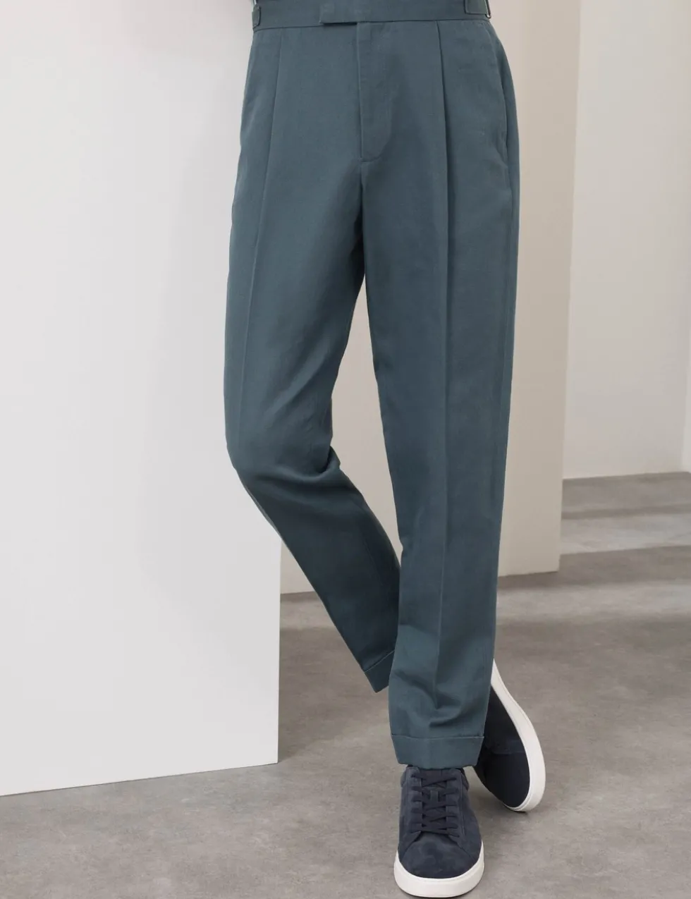 Tapered Fit Cotton Linen Blend Trousers